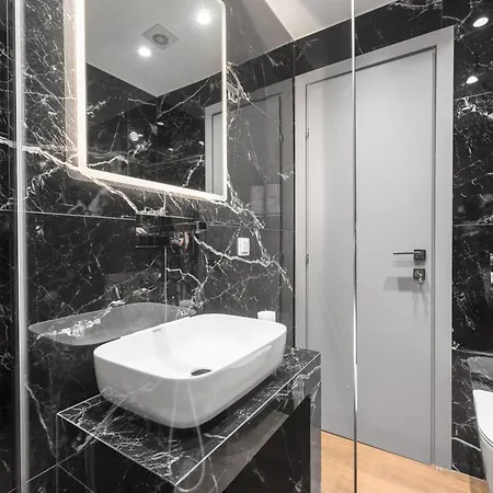 Antigoni Residence, The Luxury 아파트 *